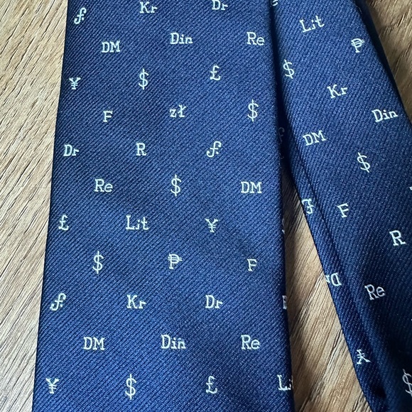 Navy blue Freeman Graves & Son men’s tie with world currency symbols. Skinny tie - Picture 2 of 4
